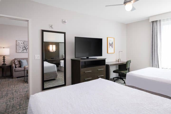 Room 19 of 54