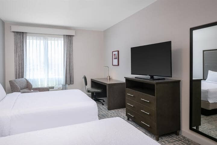 Room 21 of 54